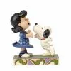 Enesco : Peanuts By Jim Shore - Snoopy Kissing Lucy Ever 1 Enesco : Peanuts By Jim Shore - Snoopy Kissing Lucy Ever