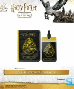 Famesbro Cinereplica: Tag + Passport Cover Set:Hogwarts Wizarding World