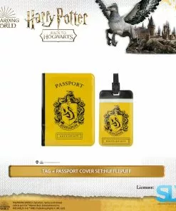 Famesbro Cinereplica: Tag + Passport Cover Set:Hufflepuff Wizarding World