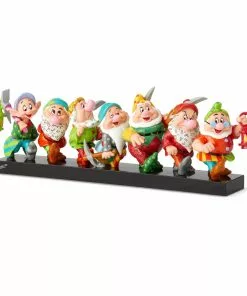 Enesco : Disney By Britto - Seven Dwarfs On Log