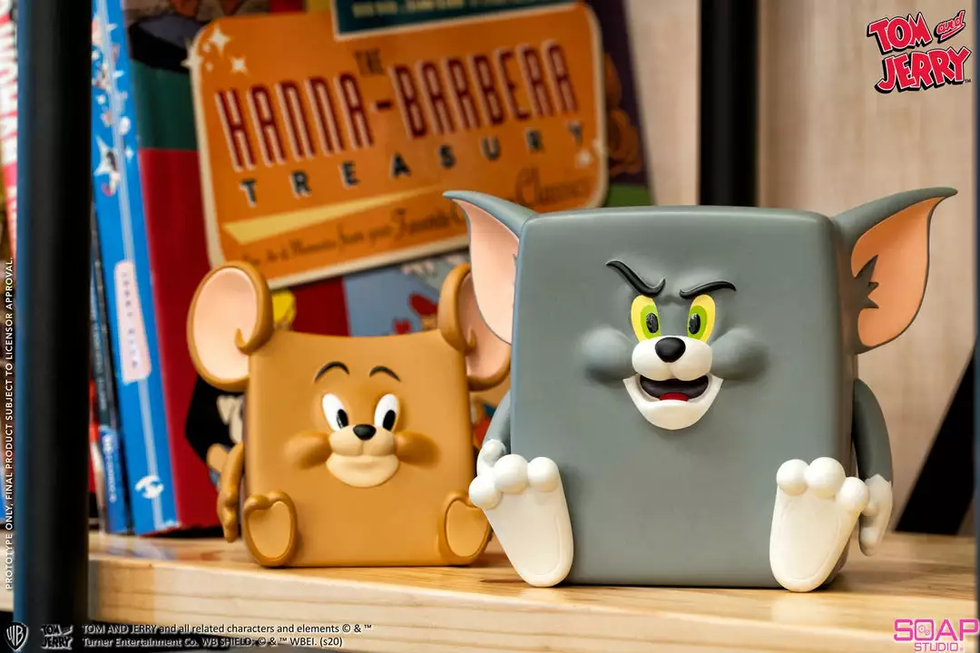 Beast Kingdom: Soap Studio - Tom And Jerry Action Mishap Figure 4 Beast Kingdom: Soap Studio - Tom And Jerry Action Mishap Figure