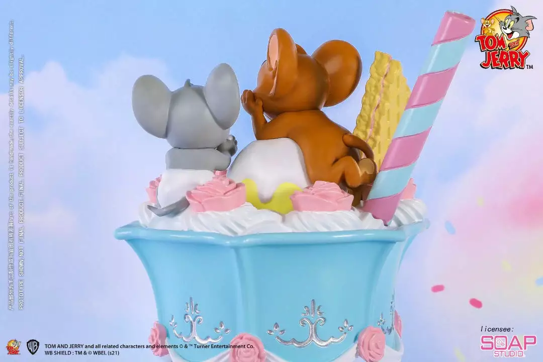 Beast Kingdom: Soap Studio - Tom And Jerry - Candy Parfait Snow Globe 6 Beast Kingdom: Soap Studio - Tom And Jerry - Candy Parfait Snow Globe